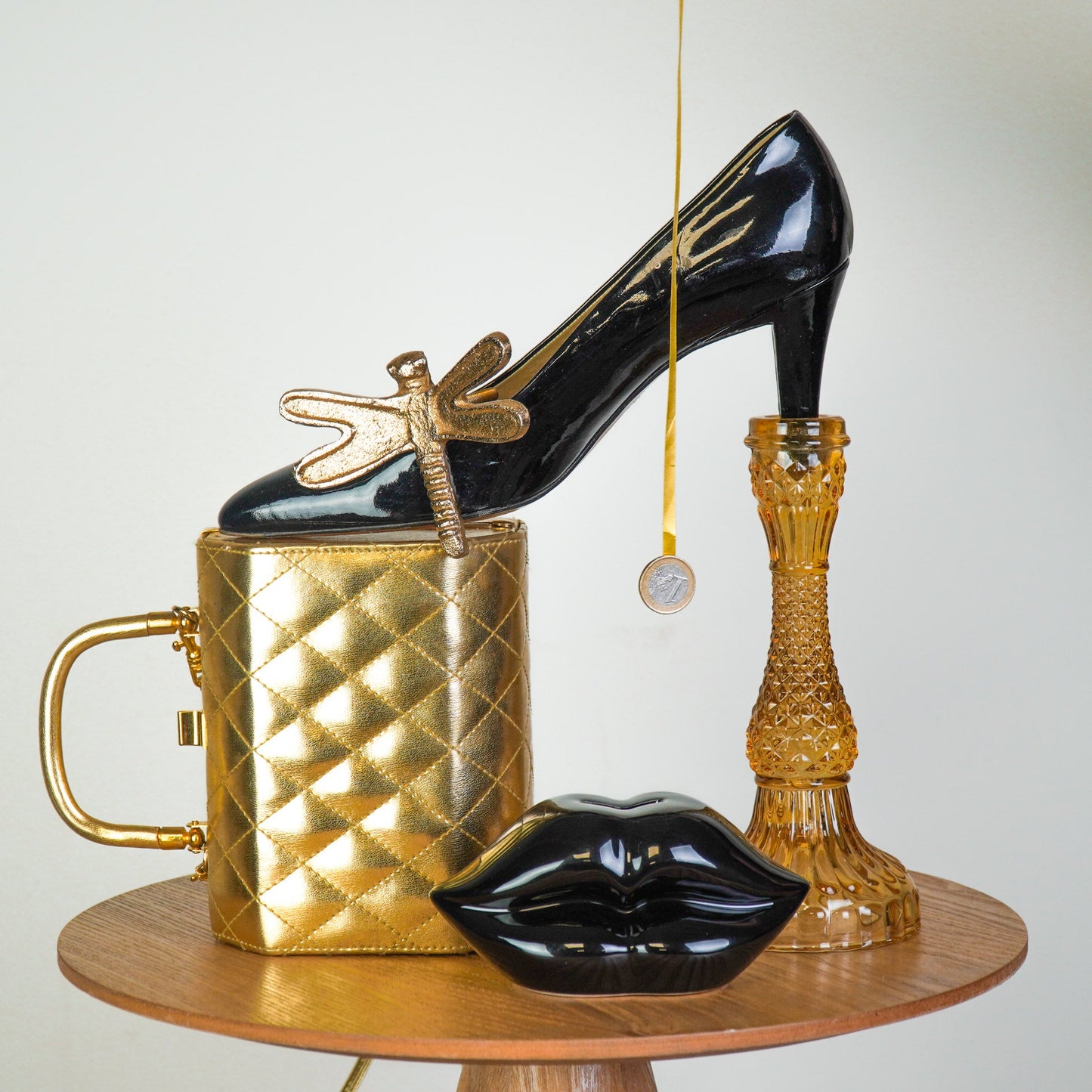 Ornament- Spaarpot - Lip - Keramiek - Zwart - 15x8x8cm