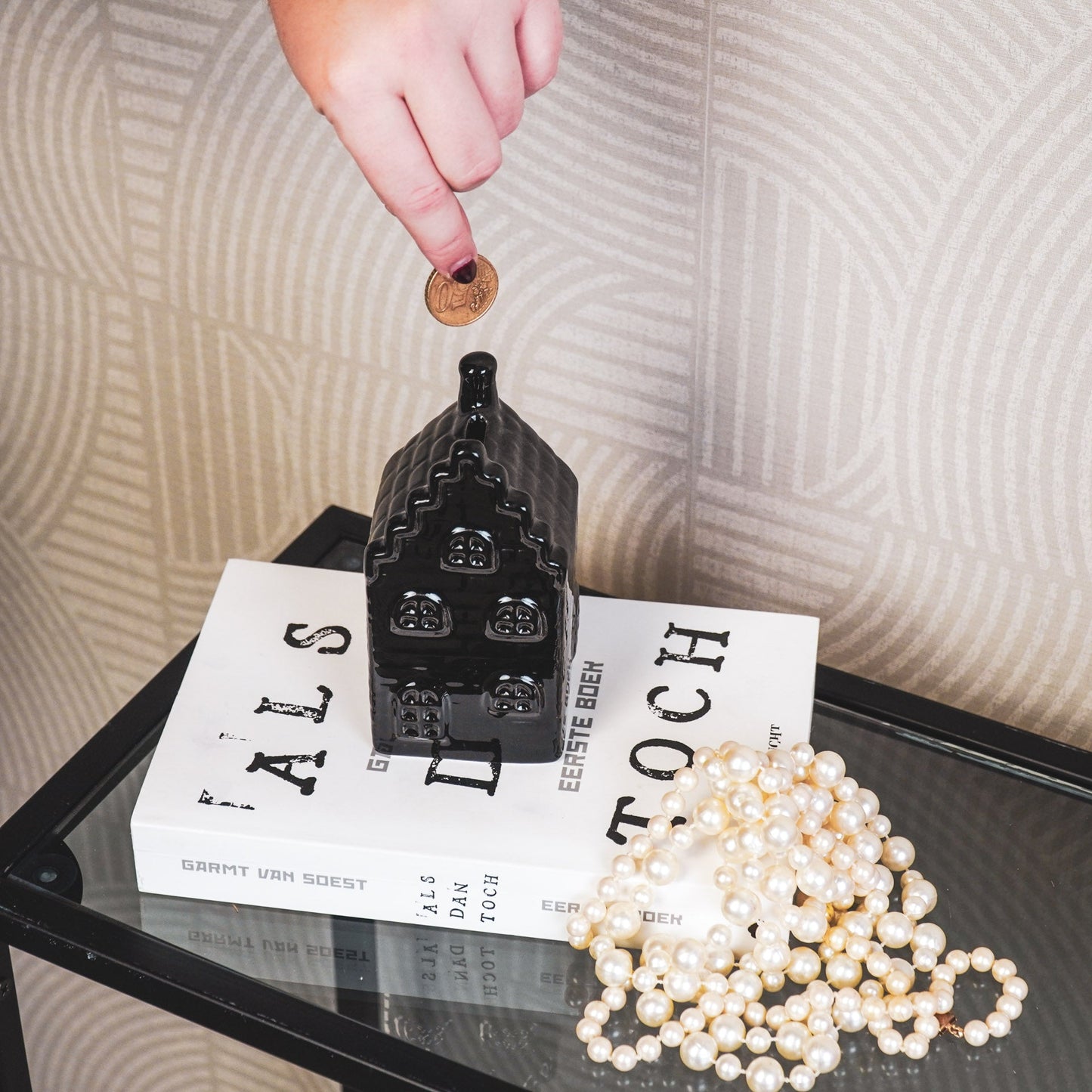 Ornament- Spaarpot - Huis - Keramiek - Zwart - 7x7x13cm