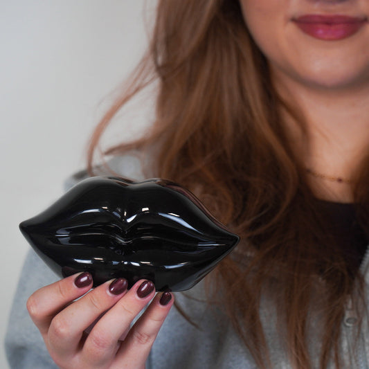 Ornament- Spaarpot - Lip - Keramiek - Zwart - 15x8x8cm