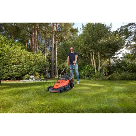 BLACK & DECKER Grasmaaier 42cm 1800W - Fiets met handvat BEMW481BH