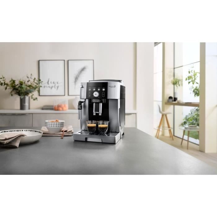 Delonghi Shredder Espresso Machine - Magnifica S SMART - roestvrij staal